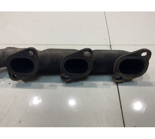 Выпускной коллектор (левый)