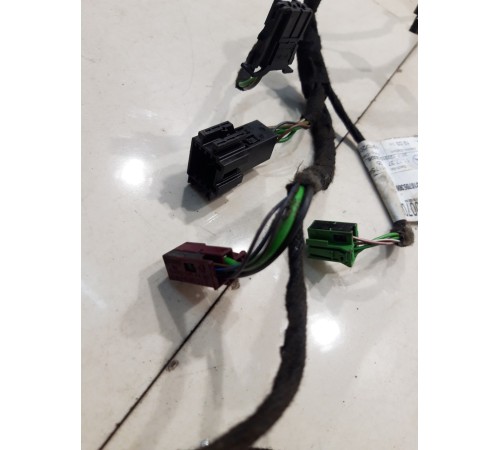 Электропроводка двери (передняя, правая)