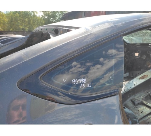 Глухое стекло(заднее правое)