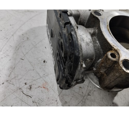 Дроссельная заслонка