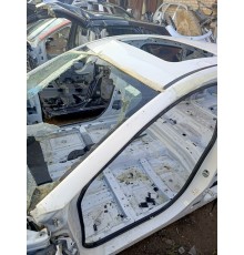 Стойка лобового стекла левая