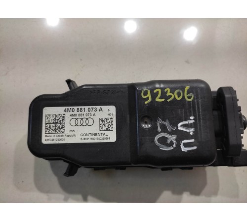 Насос воздушный сиденья (передний левый)