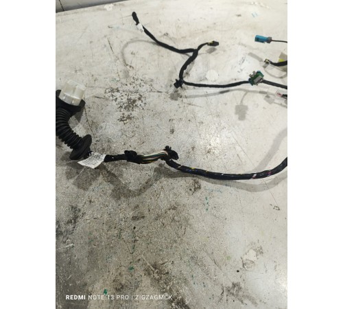 Проводка двери передняя правая