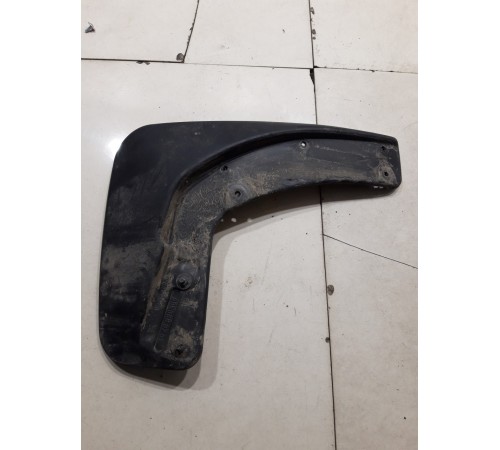 Брызговик (задний левый)