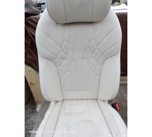 Сиденье переднее правое