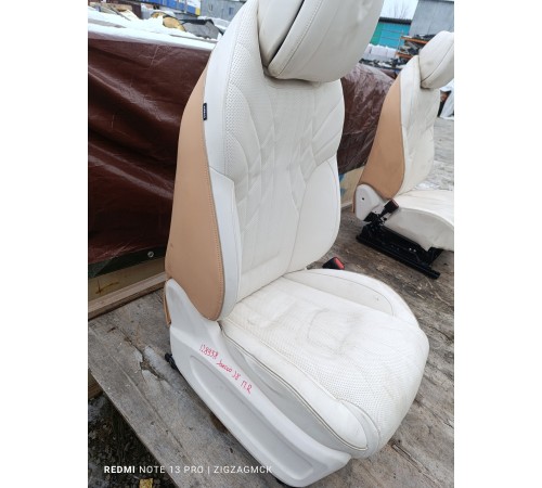 Сиденье переднее правое