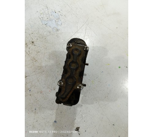 Клапан уровня задней пневмоподвески электромагнитный