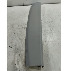 Обшивка крышки багажника верхняя