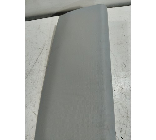 Обшивка крышки багажника верхняя