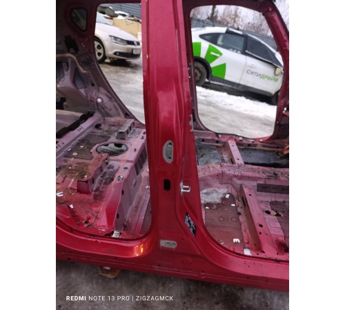 Порог со стойкой правый