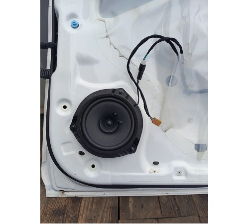 Дверь (задняя, правая)в сборе