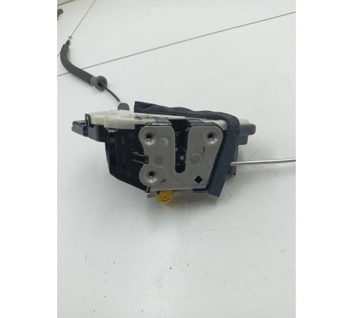 Замок двери передний правый