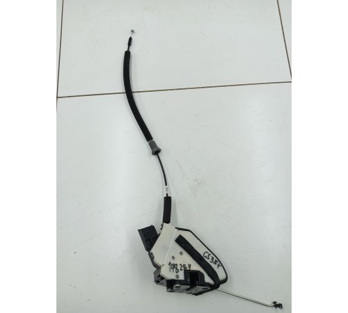 Замок двери передний правый