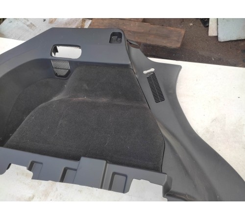 Обшивка багажника(левая)