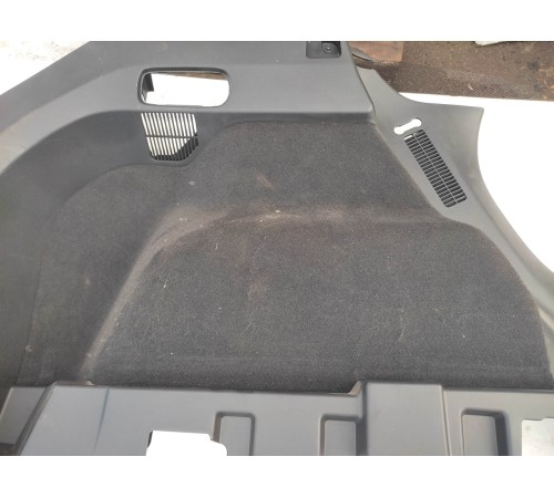 Обшивка багажника(левая)