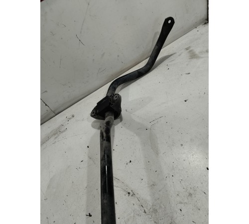 Стабилизатор передний