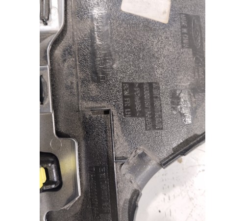 Накладка двери (передняя левая)