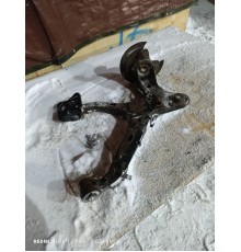 Рычаг задний правый