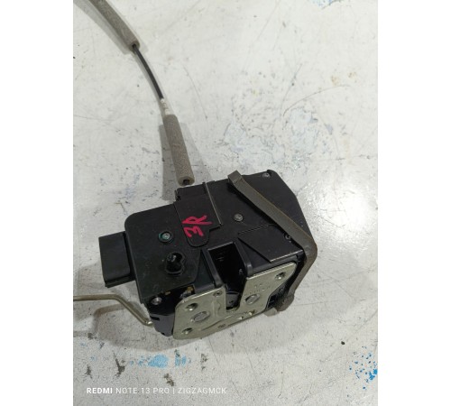 Замок двери задний правый