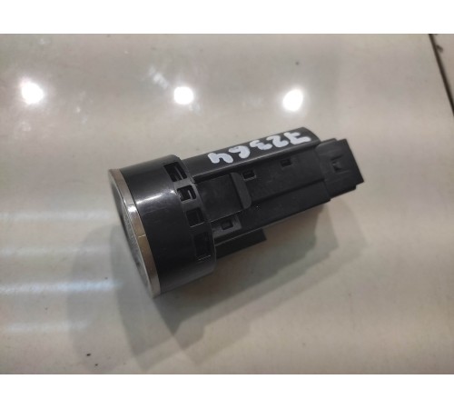 Кнопка запуска двигателя