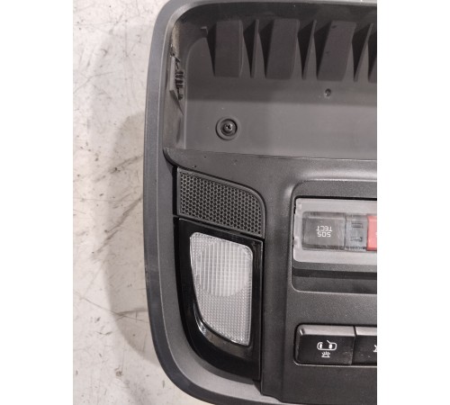 Плафон внутреннего освещения передний