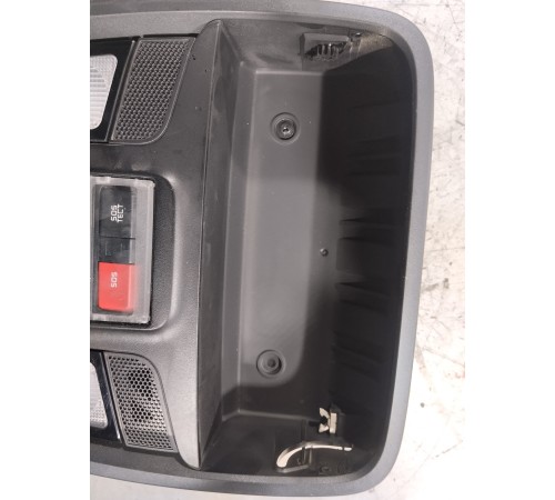 Плафон внутреннего освещения передний