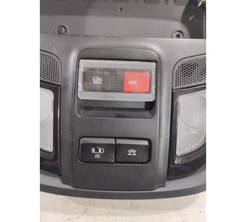 Плафон внутреннего освещения передний