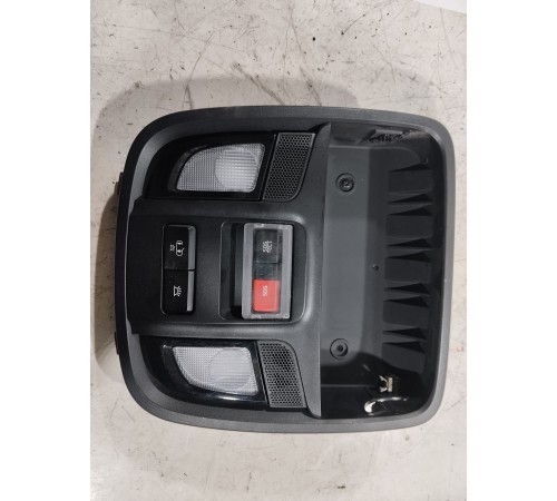 Плафон внутреннего освещения передний