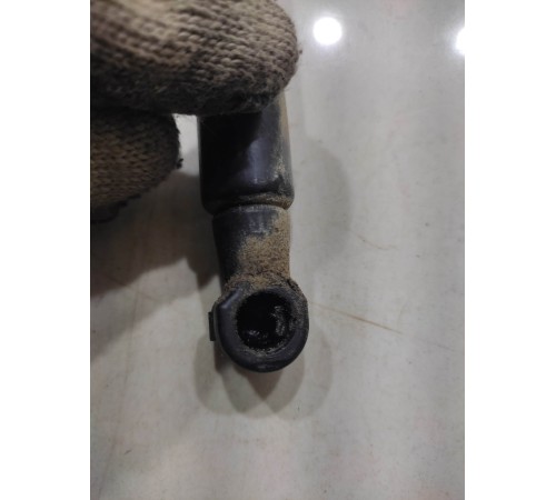 Амортизатор багажника (левый)