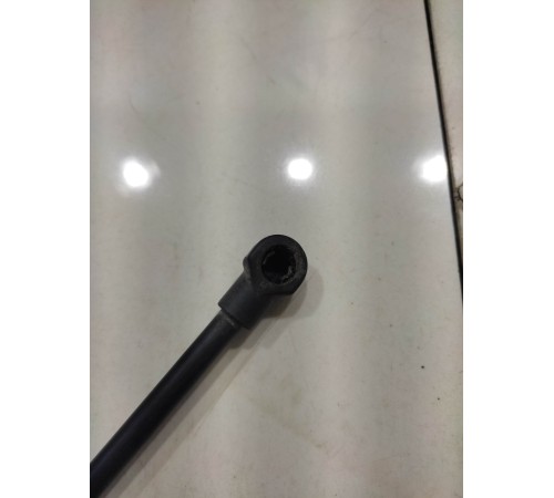 Амортизатор багажника (левый)