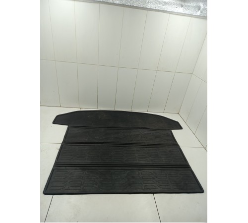 Коврик багажника резиновый