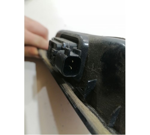 Кнопка открывания багажника