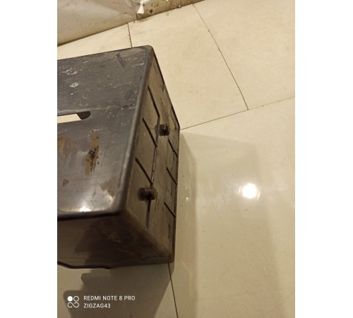 Ниша аккумулятора