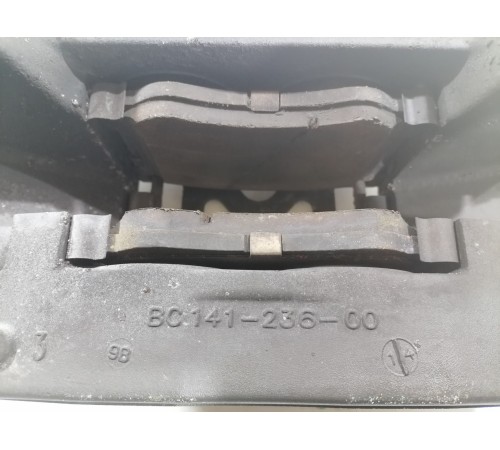 Суппорт передний правый