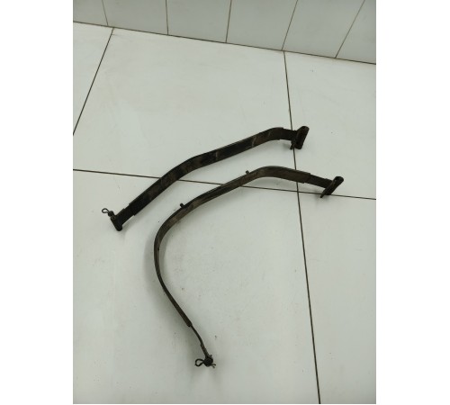 Крепление топливного бака (2шт)