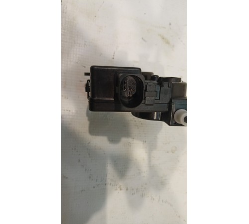 Активатор замка багажника