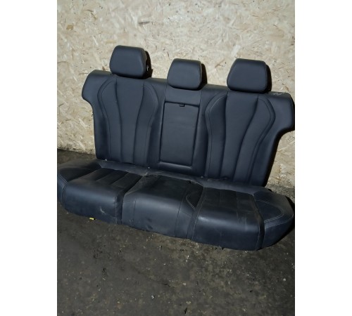 Задний ряд сидений