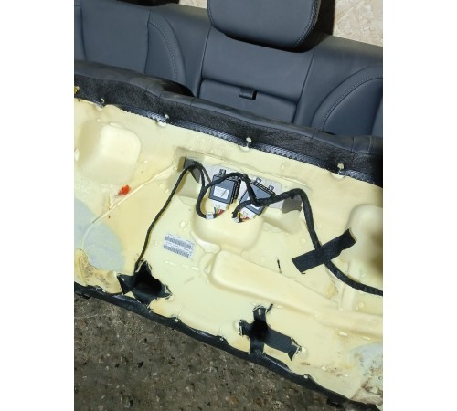 Задний ряд сидений