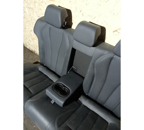 Задний ряд сидений