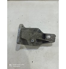 Кронштейн двигателя правый