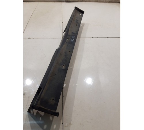 крепеж радиатора (верхний)