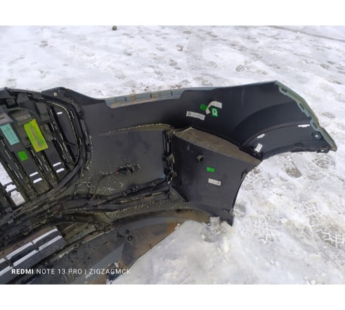 Бампер передний в сборе