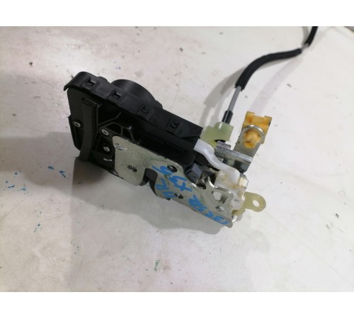 Замок двери передний правый