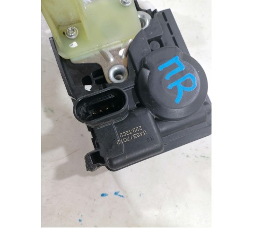 Замок двери передний правый