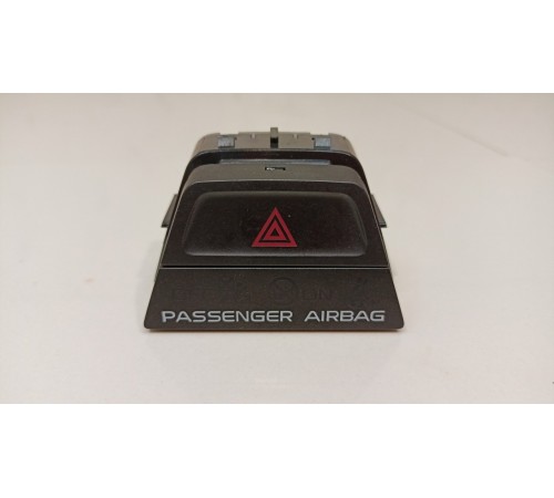 Кнопка аварийного сигнала