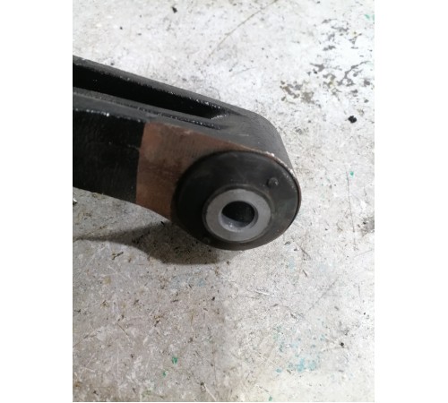 Кронштейн двигателя правый