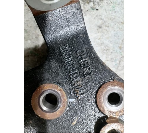 Кронштейн двигателя правый