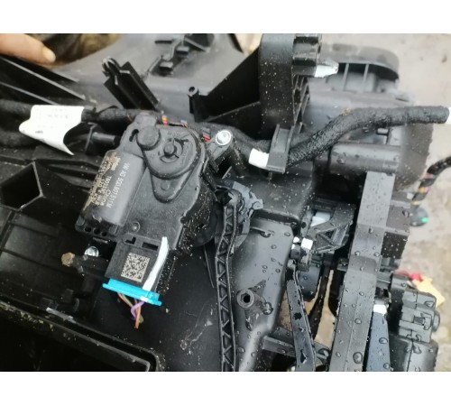 Корпус отопителя (печка) в сборе