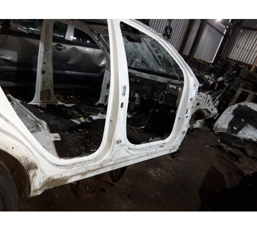 Порог со стойкой (правый)