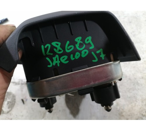 Подушка безопасности водителя